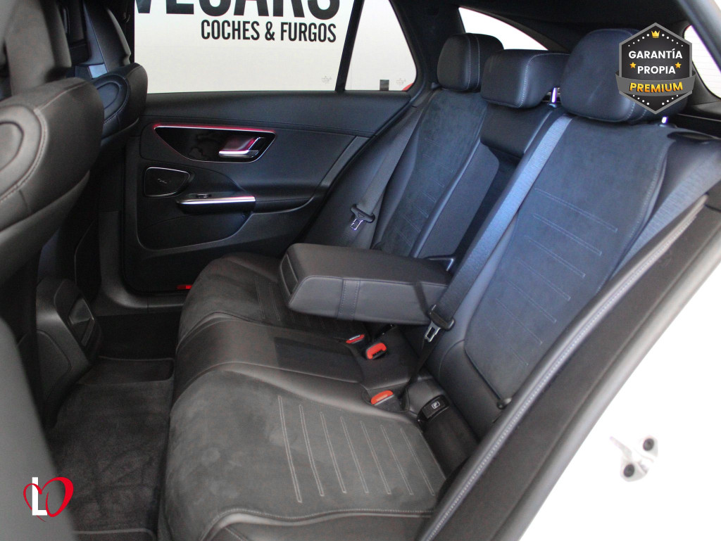 MERCEDES CLASE C ESTATE 220D AMG 9G-TRONIC 4 MATIC 200 de segunda mano