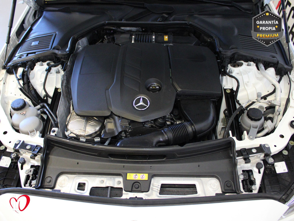 MERCEDES CLASE C ESTATE 220D AMG 9G-TRONIC 4 MATIC 200 de segunda mano