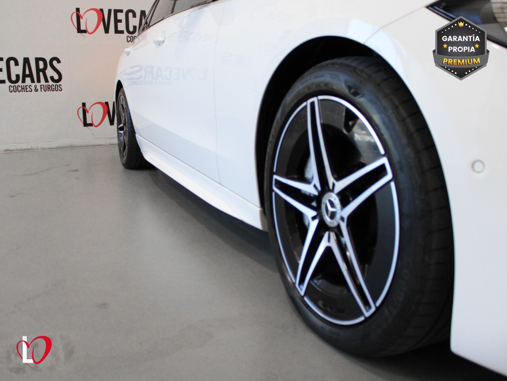 MERCEDES CLASE C ESTATE 220D AMG 9G-TRONIC 4 MATIC 200 de segunda mano