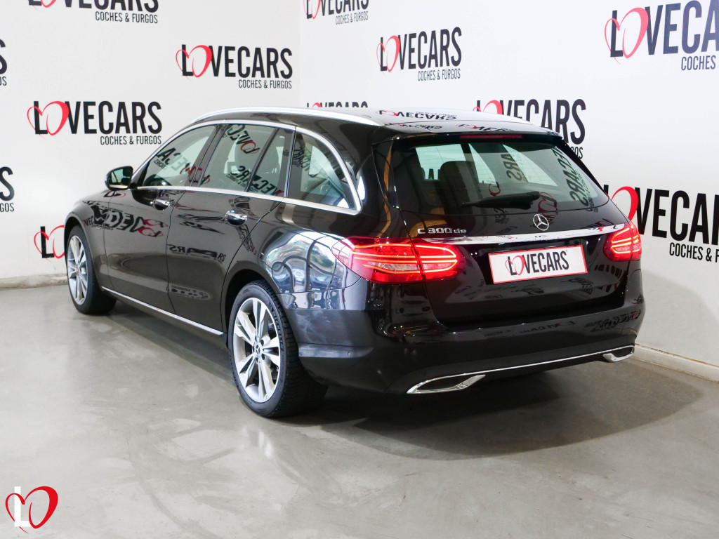 MERCEDES CLASE C ESTATE 300 de T 9G-TRONIC 306 de segunda mano