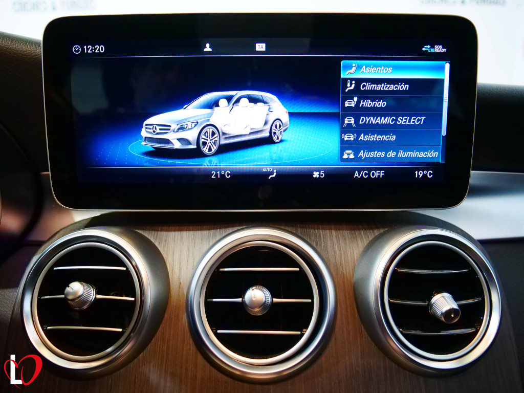 MERCEDES CLASE C ESTATE 300 de T 9G-TRONIC 306 de segunda mano