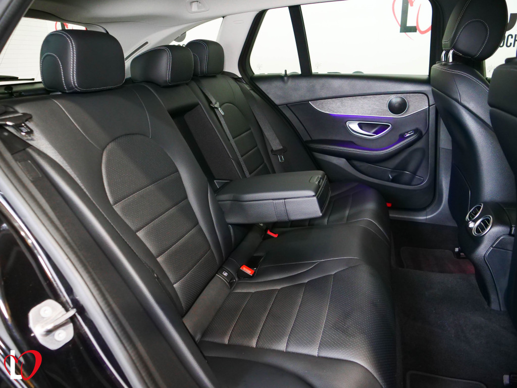 MERCEDES CLASE C ESTATE 300 de T 9G-TRONIC 306 de segunda mano