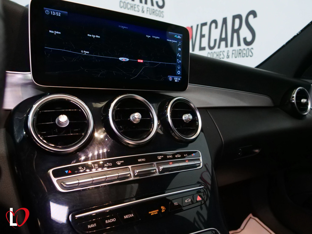 MERCEDES CLASE C FAMILIAR 200 D 9G-TRONIC AMG TECHO 160 de segunda mano