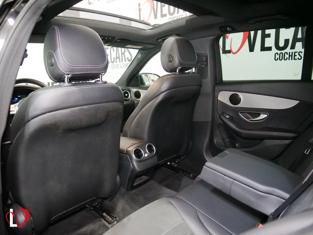MERCEDES CLASE C FAMILIAR 200 D 9G-TRONIC AMG TECHO 160 de segunda mano