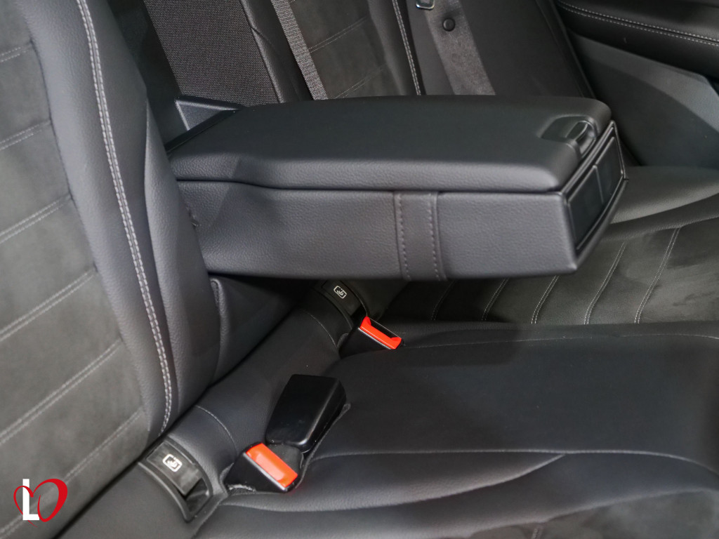 MERCEDES CLASE C FAMILIAR 200 D 9G-TRONIC AMG TECHO 160 de segunda mano