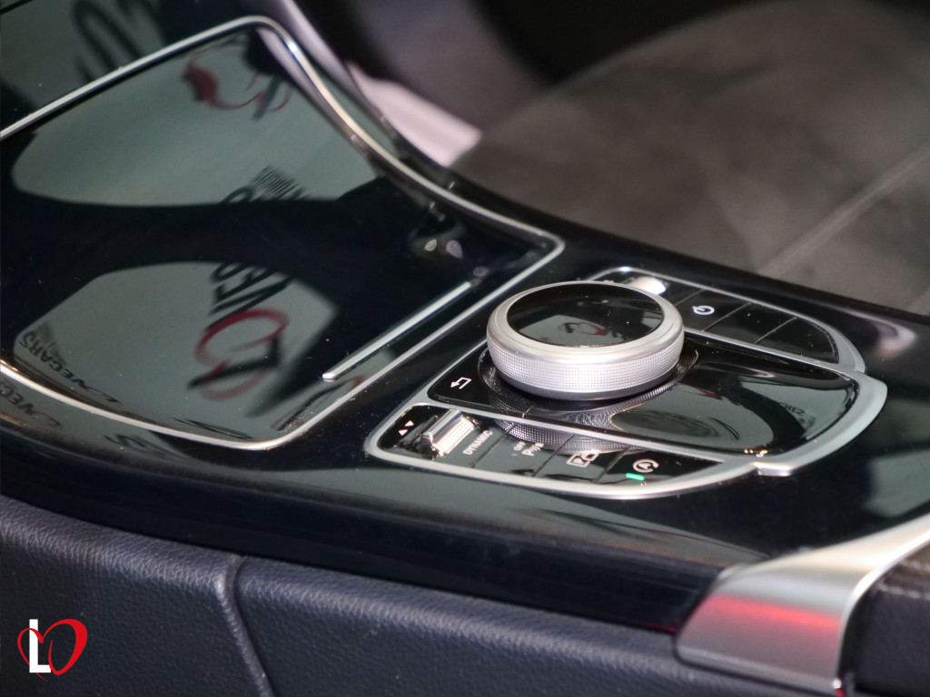 MERCEDES CLASE C FAMILIAR 200 D 9G-TRONIC AMG TECHO 160 de segunda mano
