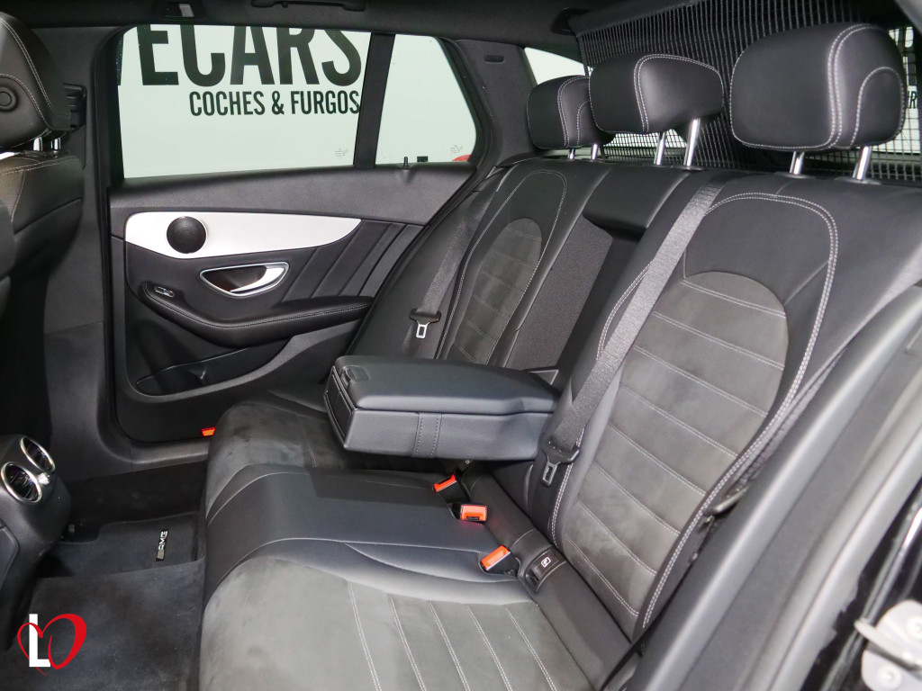 MERCEDES CLASE C FAMILIAR 200 D 9G-TRONIC AMG TECHO 160 de segunda mano