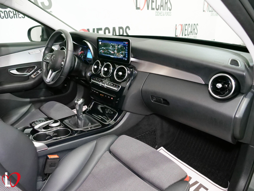 MERCEDES CLASE C FAMILIAR 200 D AVANTGARDE TECHO 160 de segunda mano