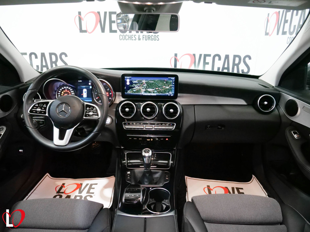 MERCEDES CLASE C FAMILIAR 200 D AVANTGARDE TECHO 160 de segunda mano