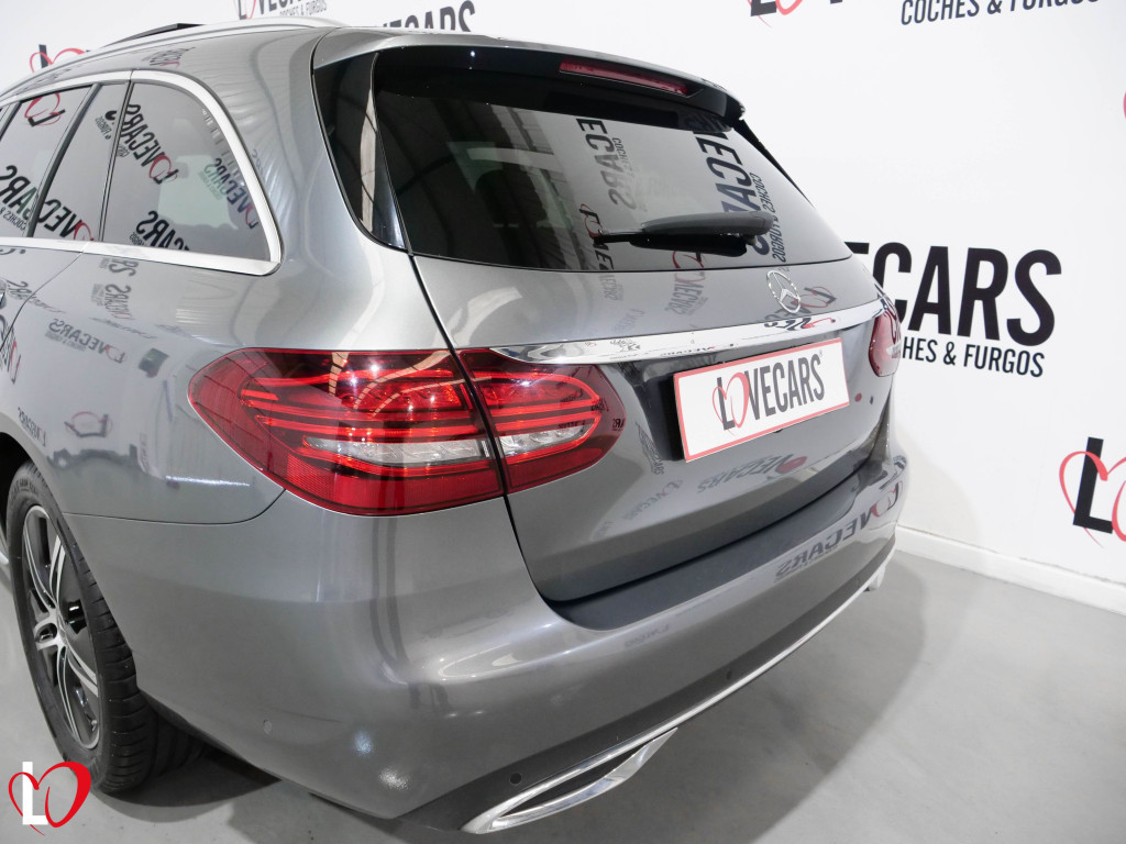 MERCEDES CLASE C FAMILIAR 200 D AVANTGARDE TECHO 160 de segunda mano