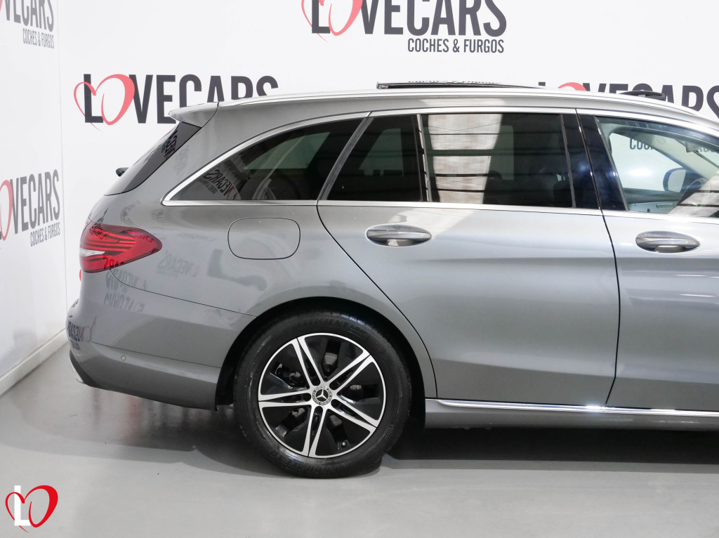 MERCEDES CLASE C FAMILIAR 200 D AVANTGARDE TECHO 160 de segunda mano