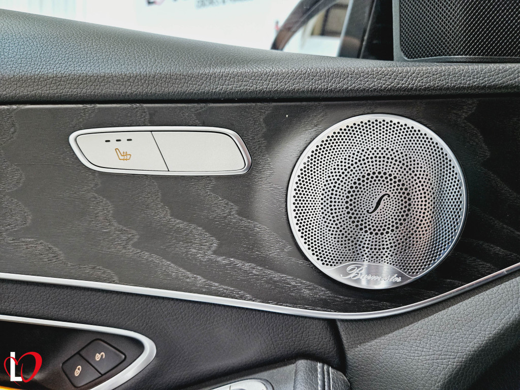 MERCEDES CLASE C FAMILIAR 200 DCI AMG LINE 160 de segunda mano