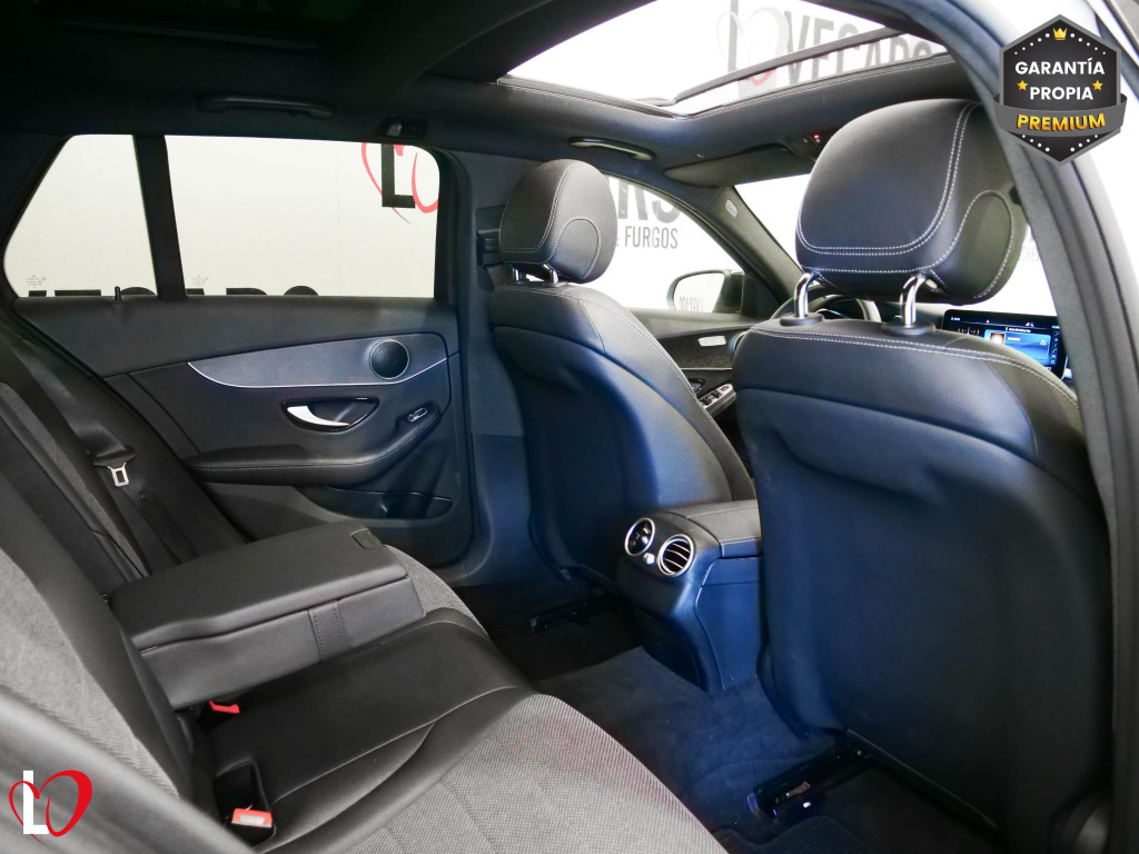 MERCEDES CLASE C FAMILIAR 220D AVANTGARDE TECHO 195 de segunda mano