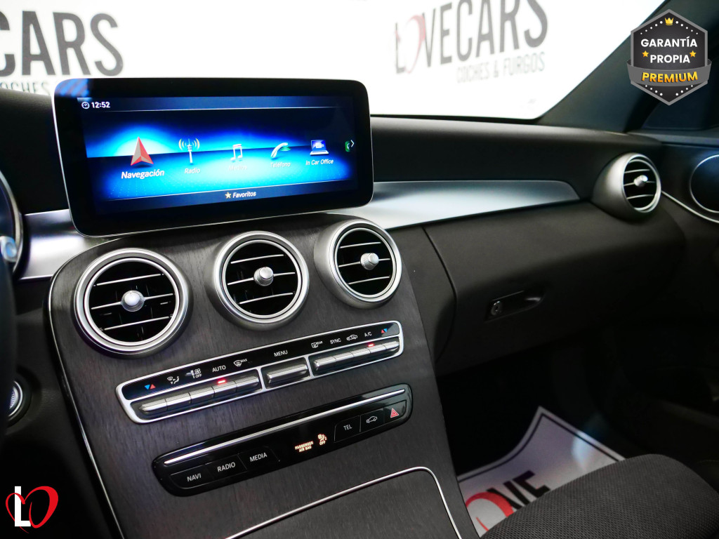 MERCEDES CLASE C FAMILIAR 220D AVANTGARDE TECHO 195 de segunda mano
