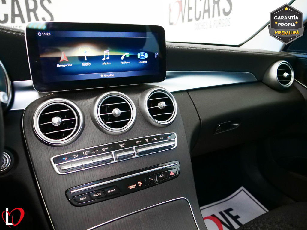 MERCEDES CLASE C FAMILIAR 300 de 9G-TRONIC EXCLUSIVE 306 de segunda mano