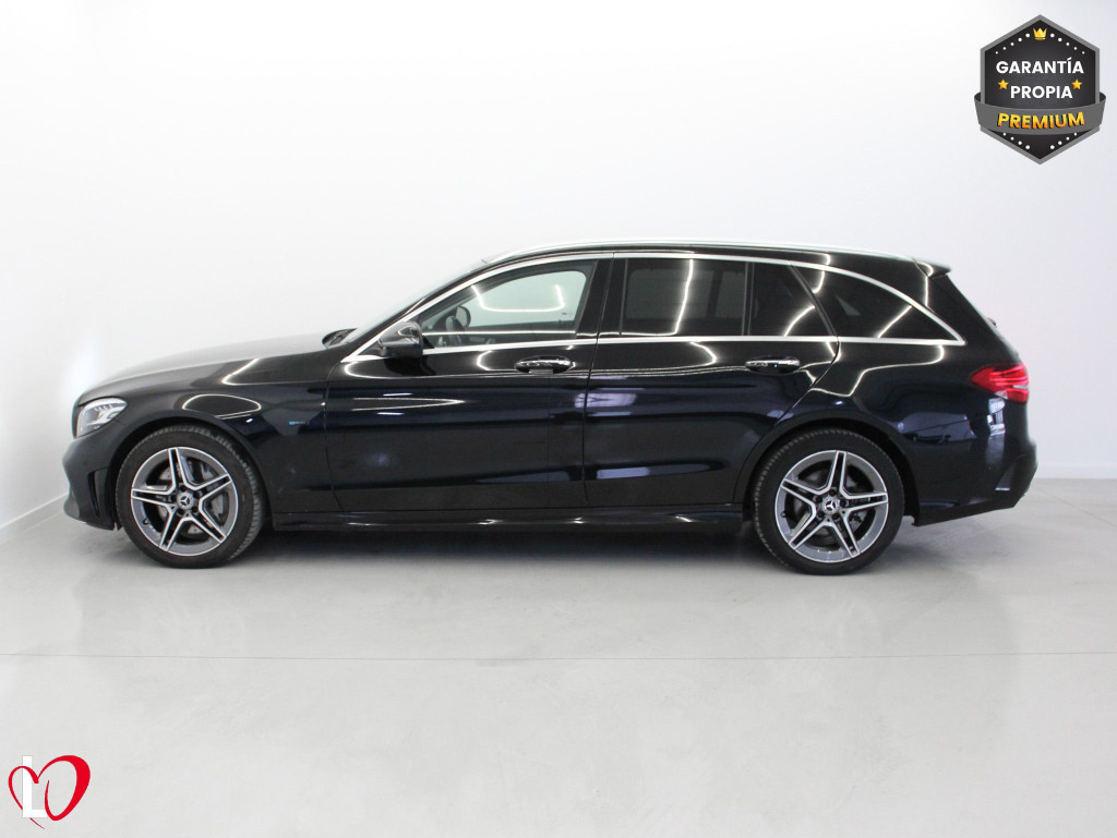 MERCEDES CLASE C FAMILIAR 300 de AMG T 9G-TRONIC 306 de segunda mano