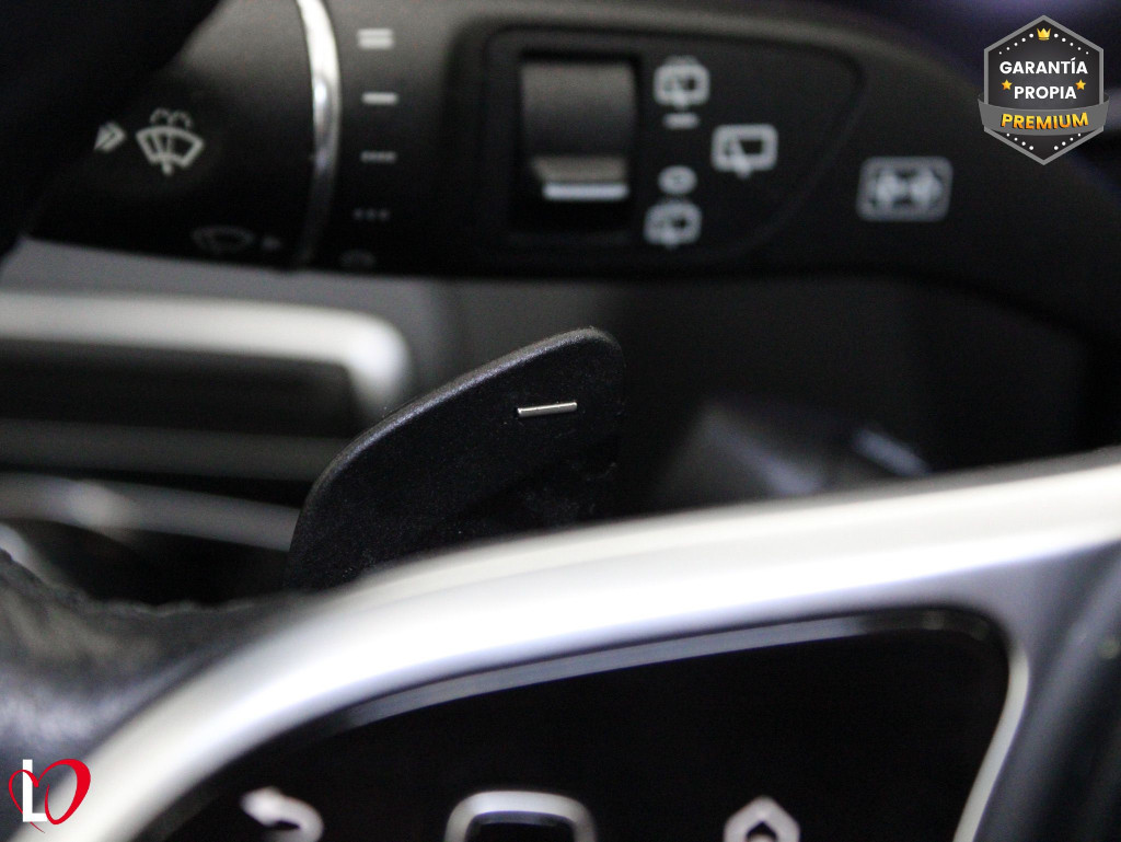 MERCEDES CLASE C FAMILIAR 300 de AMG T 9G-TRONIC 306 de segunda mano