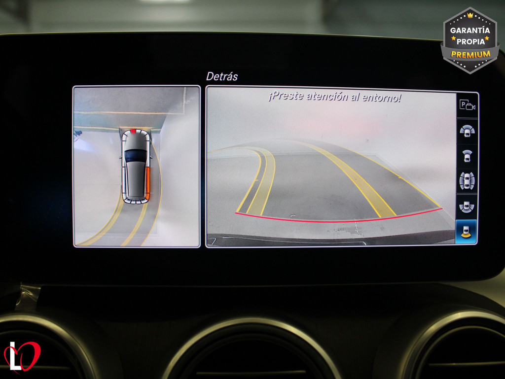 MERCEDES CLASE C FAMILIAR 300 de AMG T 9G-TRONIC 306 de segunda mano