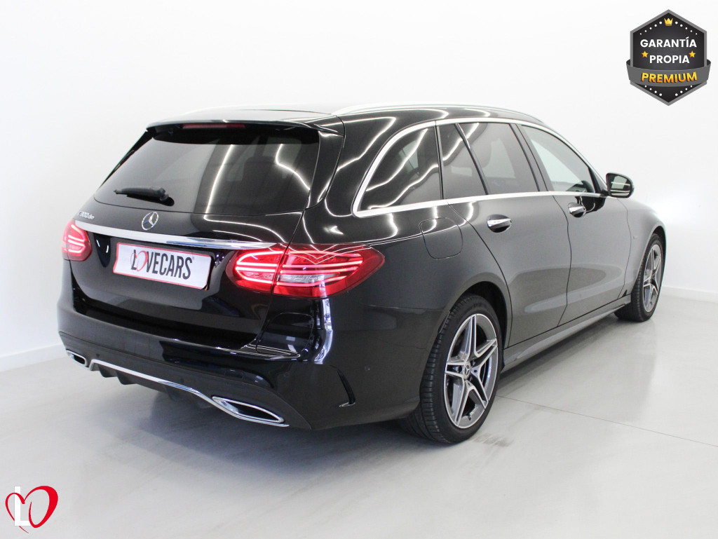 MERCEDES CLASE C FAMILIAR 300 de AMG T 9G-TRONIC 306 de segunda mano