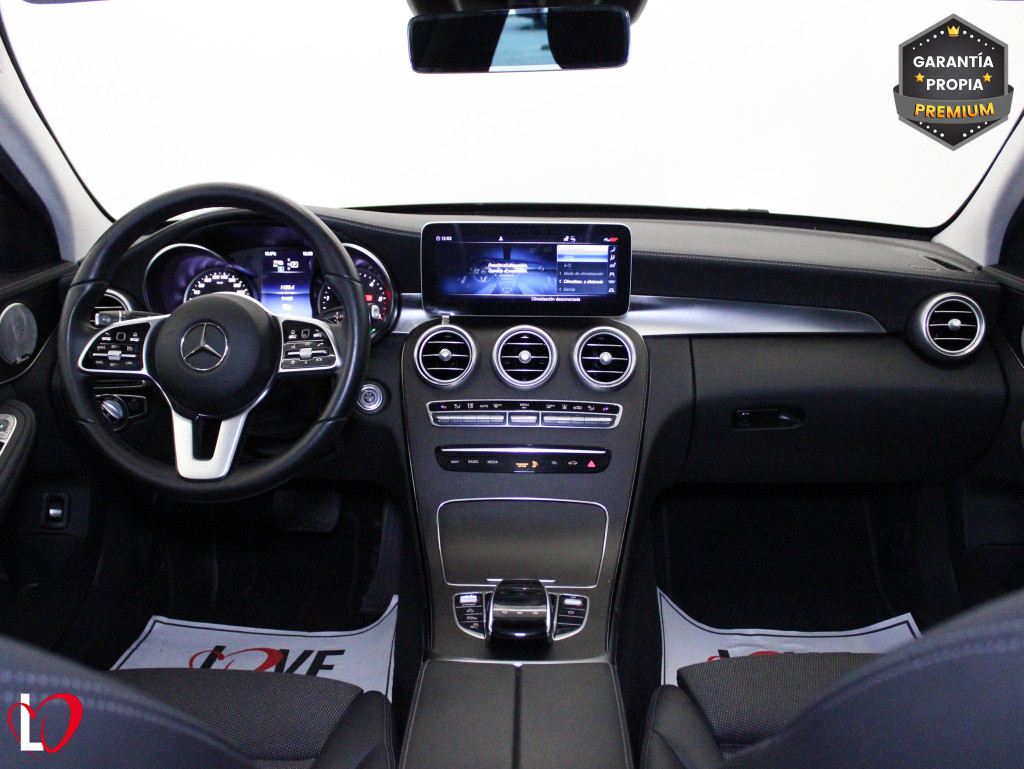 MERCEDES CLASE C FAMILIAR 300 de AMG T 9G-TRONIC 306 de segunda mano