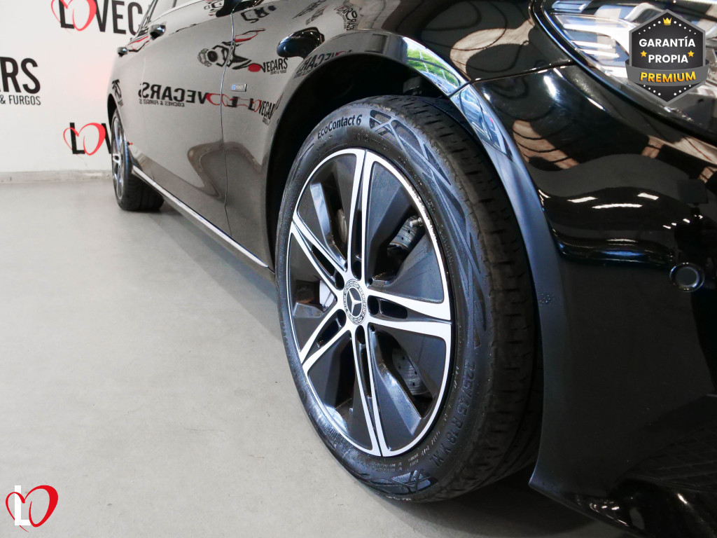 MERCEDES CLASE C FAMILIAR 300 de T 9G-TRONIC AVANTGARDE 306 de segunda mano