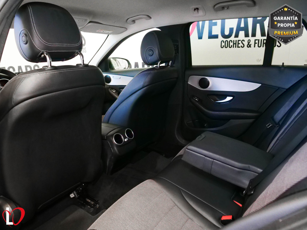 MERCEDES CLASE C FAMILIAR 300 de T 9G-TRONIC AVANTGARDE 306 de segunda mano