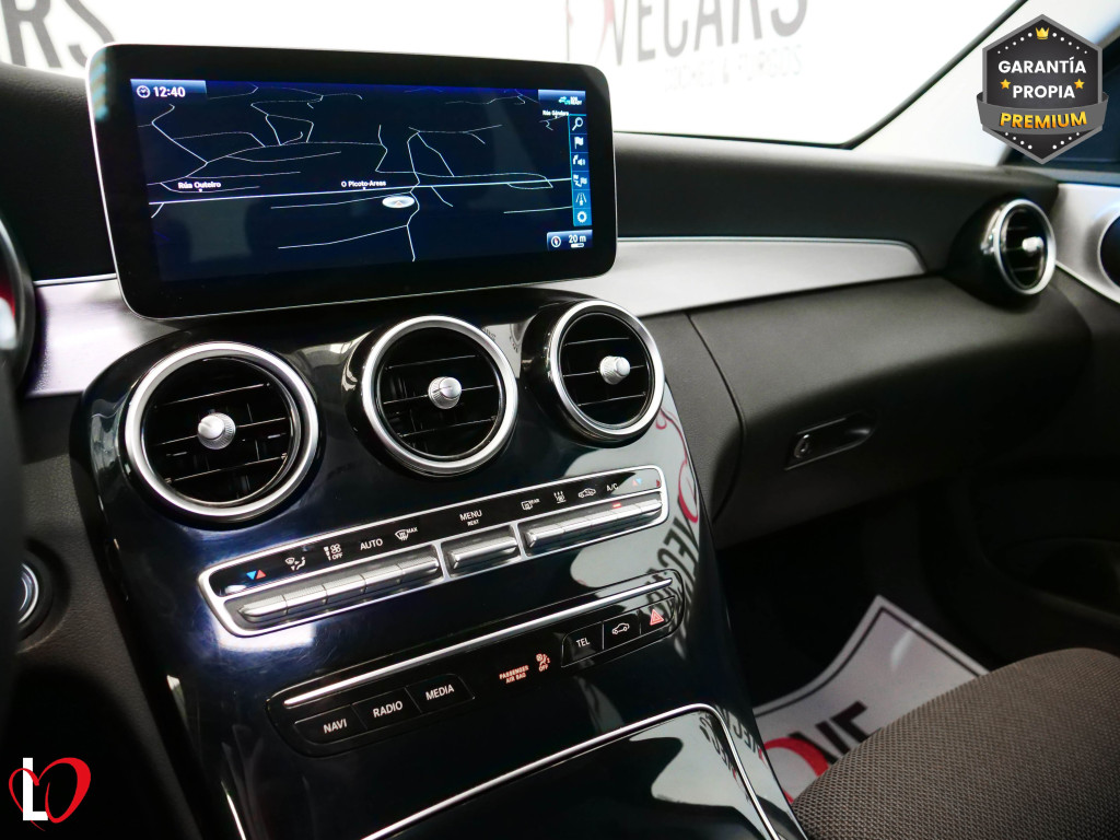 MERCEDES CLASE C FAMILIAR 300 de T 9G-TRONIC AVANTGARDE 306 de segunda mano