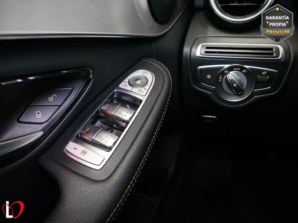MERCEDES CLASE C FAMILIAR 300 de T 9G-TRONIC AVANTGARDE 306 de segunda mano