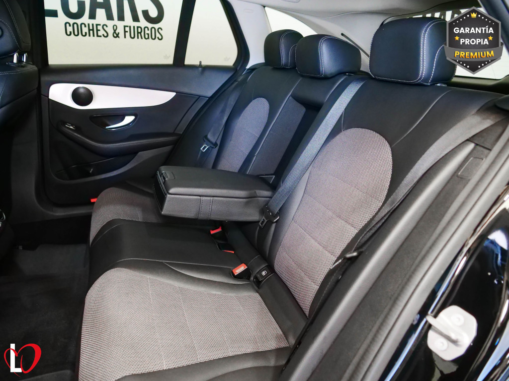 MERCEDES CLASE C FAMILIAR 300 de T 9G-TRONIC AVANTGARDE 306 de segunda mano