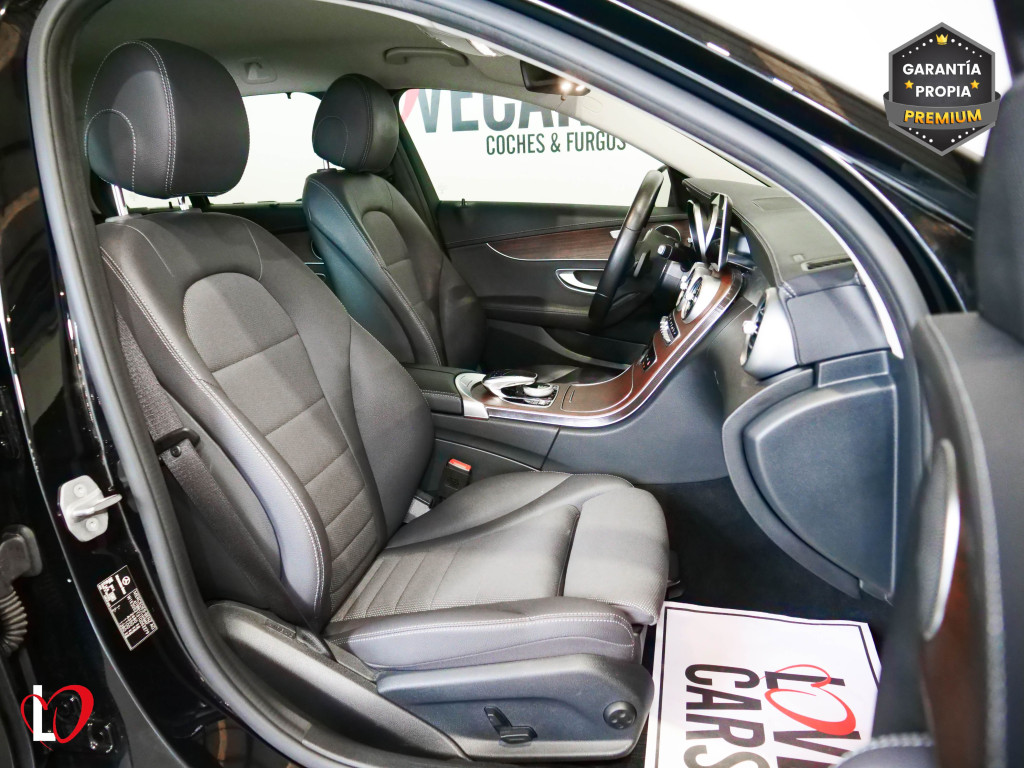 MERCEDES CLASE C FAMILIAR 300 de T 9G-TRONIC ESTATE 306 de segunda mano