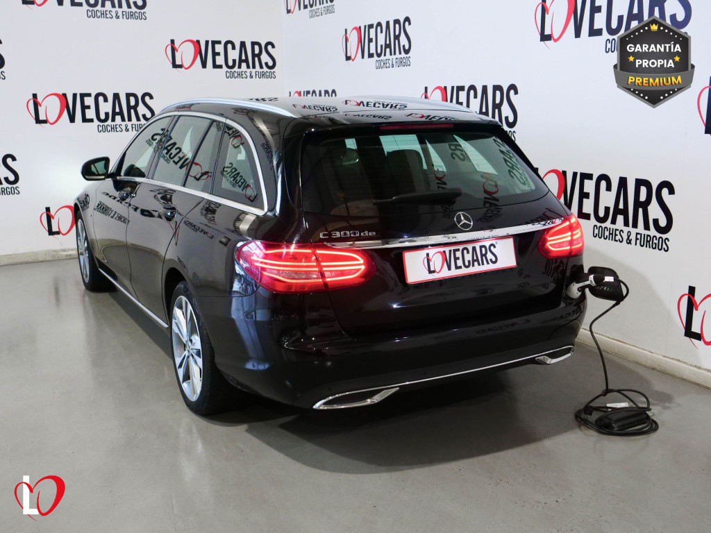 MERCEDES CLASE C FAMILIAR 300 de T 9G-TRONIC ESTATE 306 de segunda mano