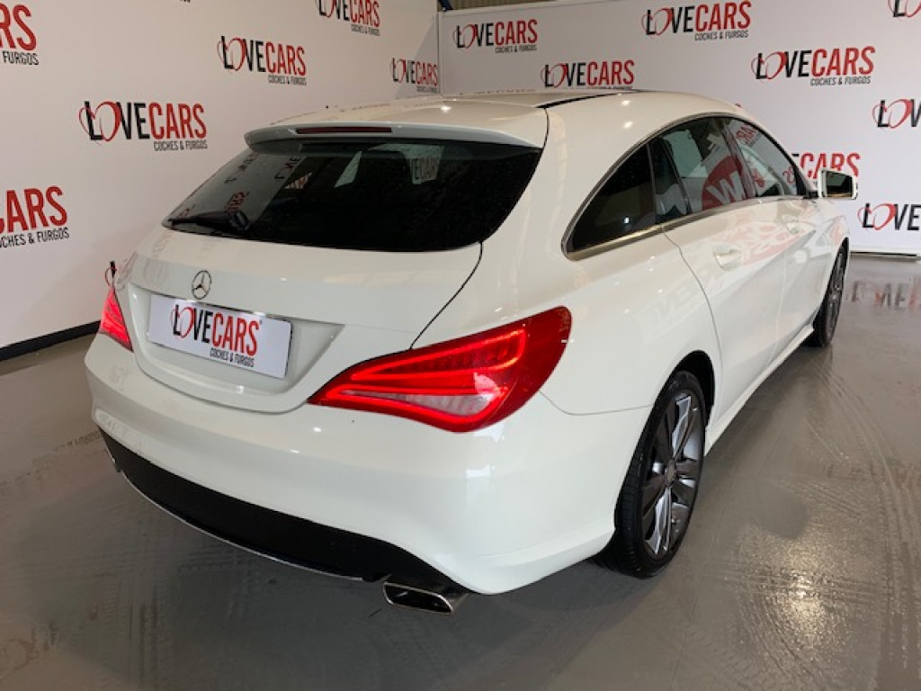 MERCEDES CLASE CLA 200 CDI URBAN 2.1 SHOOTING BRAKE T7 E6 FAMILIAR AUTOMÁTICO de segunda mano