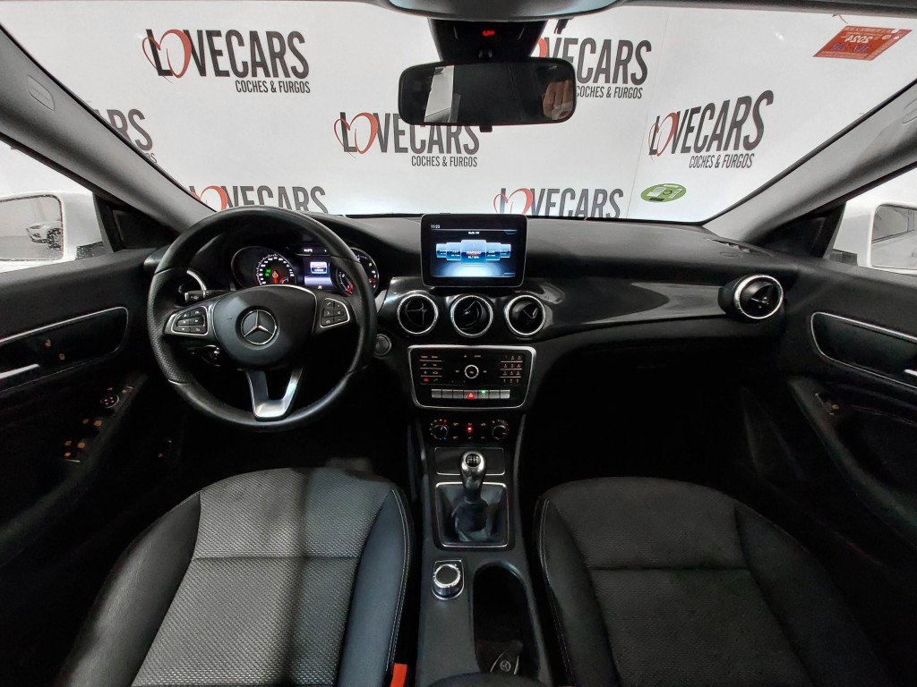 MERCEDES CLASE CLA CLA 200 CDI 136 de segunda mano