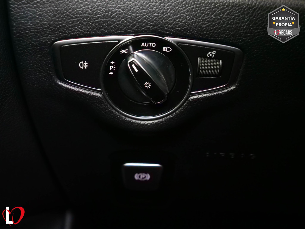 MERCEDES CLASE E 220 D BA9 BERLINA TECHO 194 de segunda mano