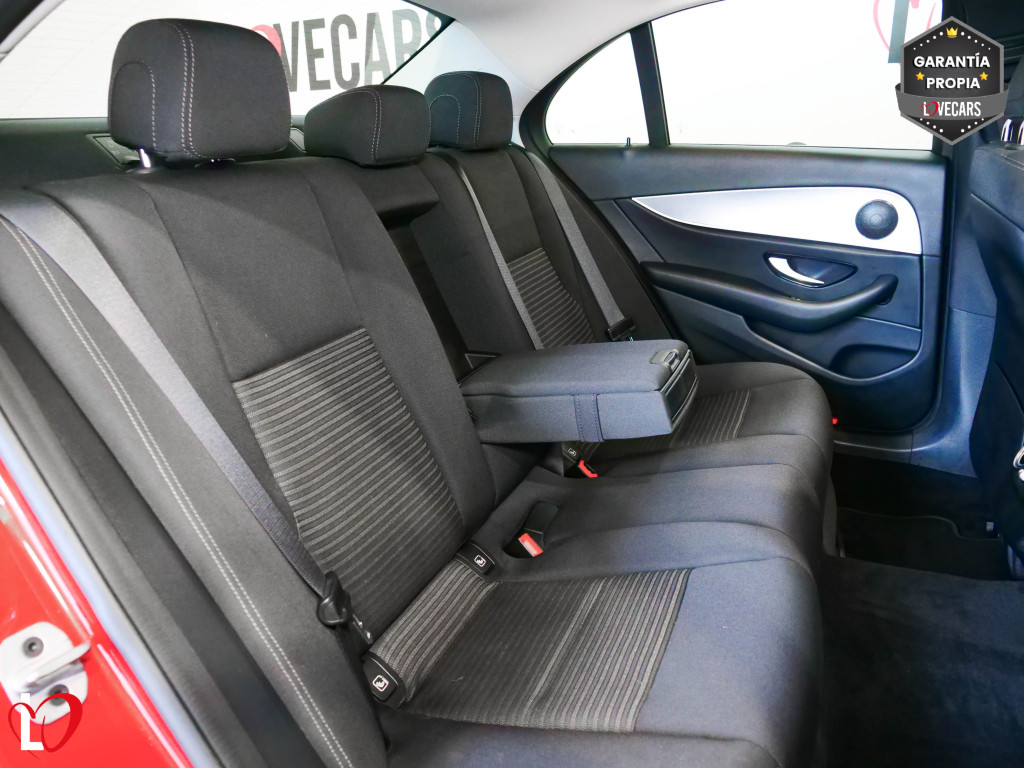 MERCEDES CLASE E 220 D BA9 BERLINA TECHO 194 de segunda mano