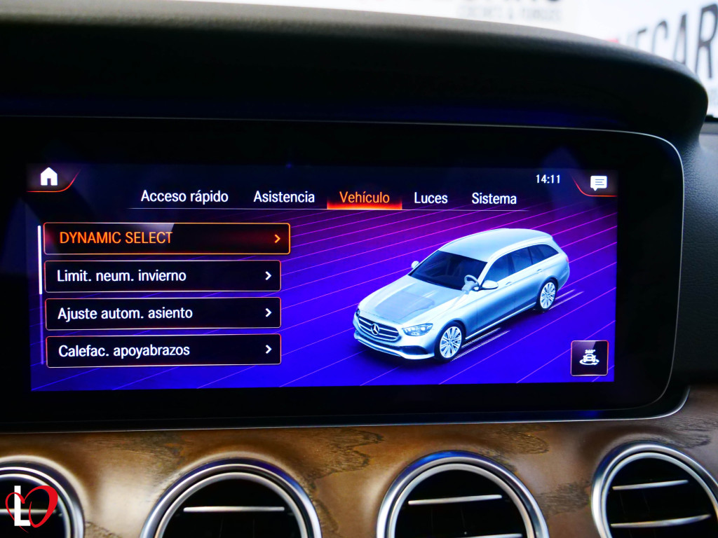 MERCEDES CLASE E ESTATE 300 De 9G-TRONIC AVANTGARDE TECHO 306 de segunda mano
