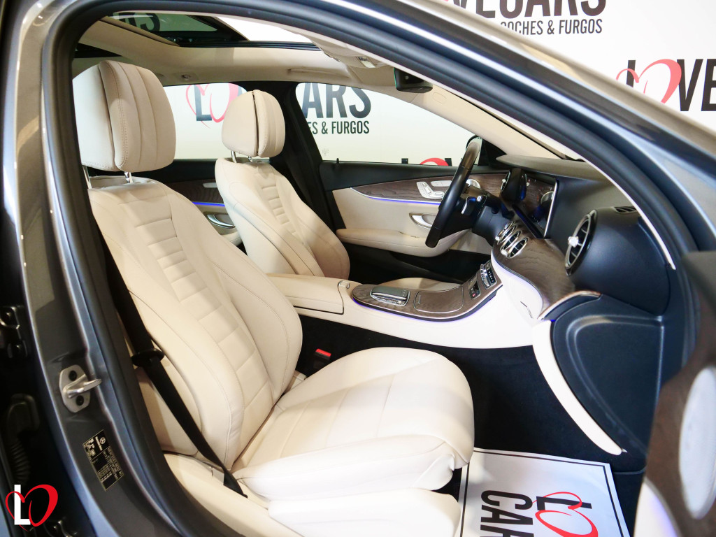 MERCEDES CLASE E ESTATE 300 De 9G-TRONIC AVANTGARDE TECHO 306 de segunda mano