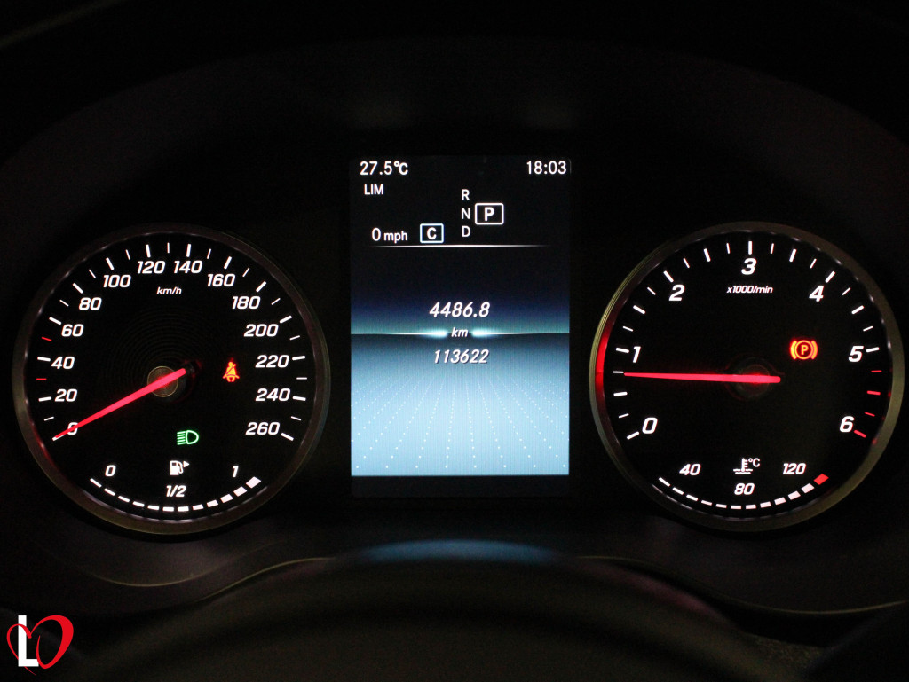 MERCEDES CLASE FAMILIAR 200 CDI 9G-TRONIC 160 de segunda mano
