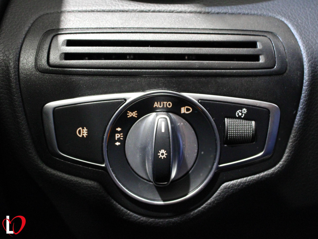 MERCEDES CLASE FAMILIAR 200 CDI 9G-TRONIC 160 de segunda mano