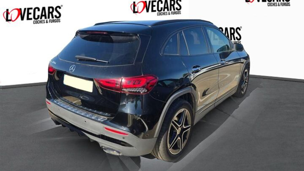 MERCEDES CLASE GLA 200 D AUTOM. AMG PREMIUM 150 de segunda mano