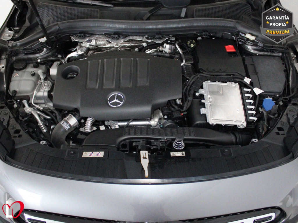 MERCEDES GLA 200 AUTOM. AMG PAQ PREMIUM 150 de segunda mano