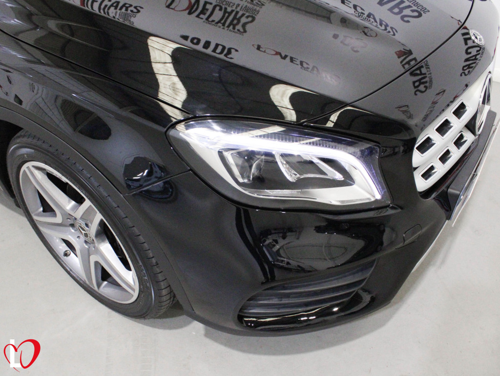 MERCEDES GLA 200 CDI AMG TECHO 136 de segunda mano