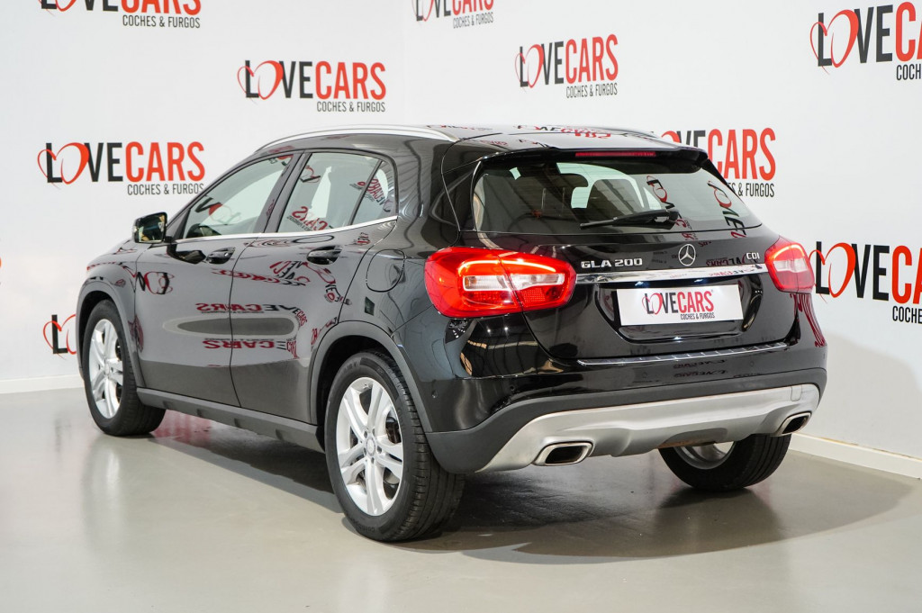 MERCEDES GLA 200 CDI URBAN 136 de segunda mano