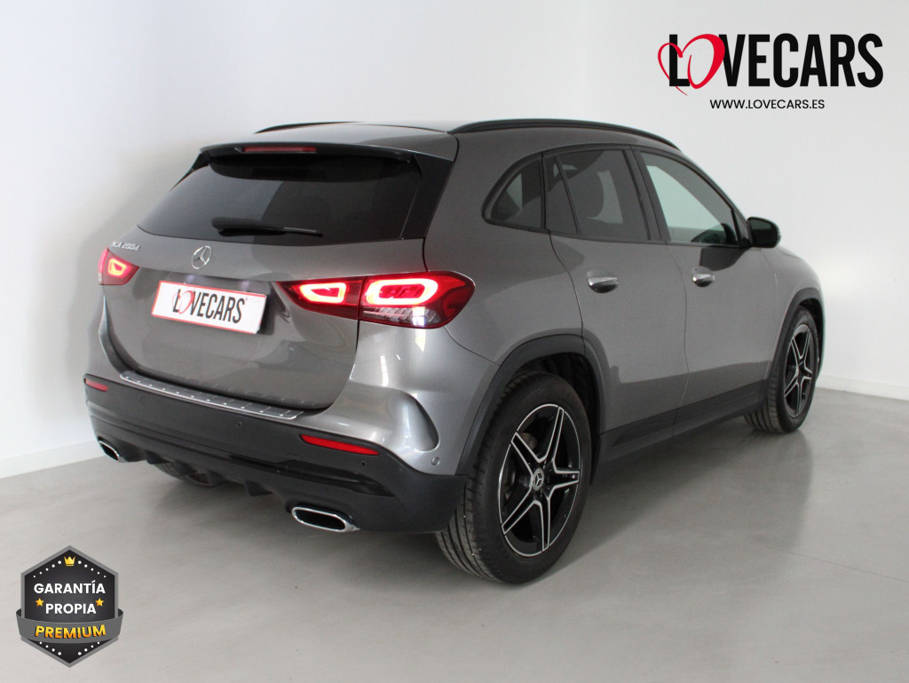 MERCEDES GLA 200 D AMG LINE + PAQ PREMIUM 150 de segunda mano