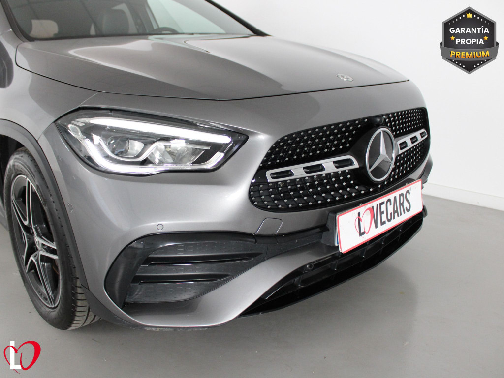 MERCEDES GLA 200 D AMG LINE + PAQ PREMIUM 150 de segunda mano