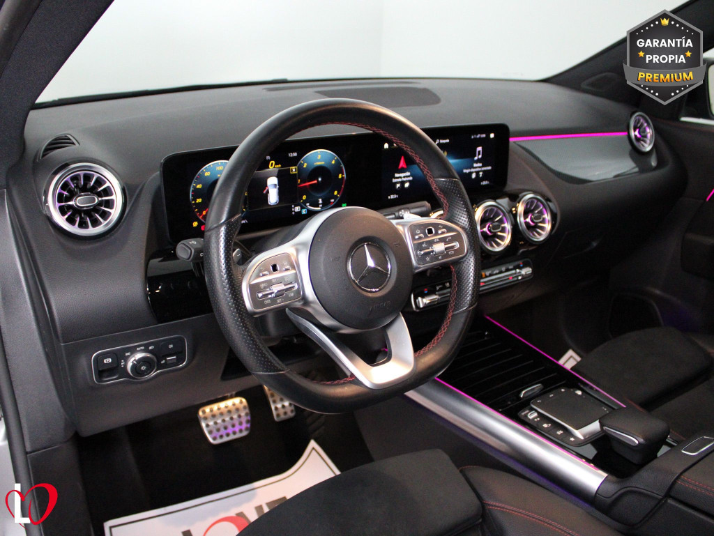 MERCEDES GLA 200 D AMG LINE + PAQ PREMIUN 150 de segunda mano