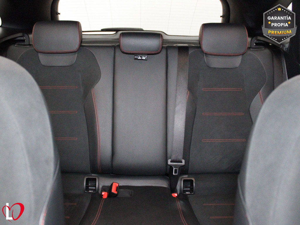 MERCEDES GLA 200 D AMG LINE + PAQ PREMIUN 150 de segunda mano MERCEDES GLA 200 D AMG LINE + PAQ PREMIUN 150 de segunda mano