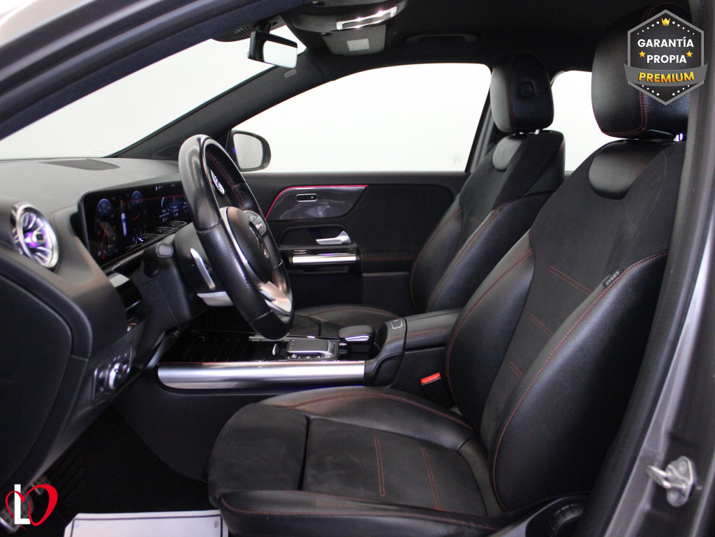 MERCEDES GLA 200 D AMG LINE + PAQ PREMIUN 150 de segunda mano