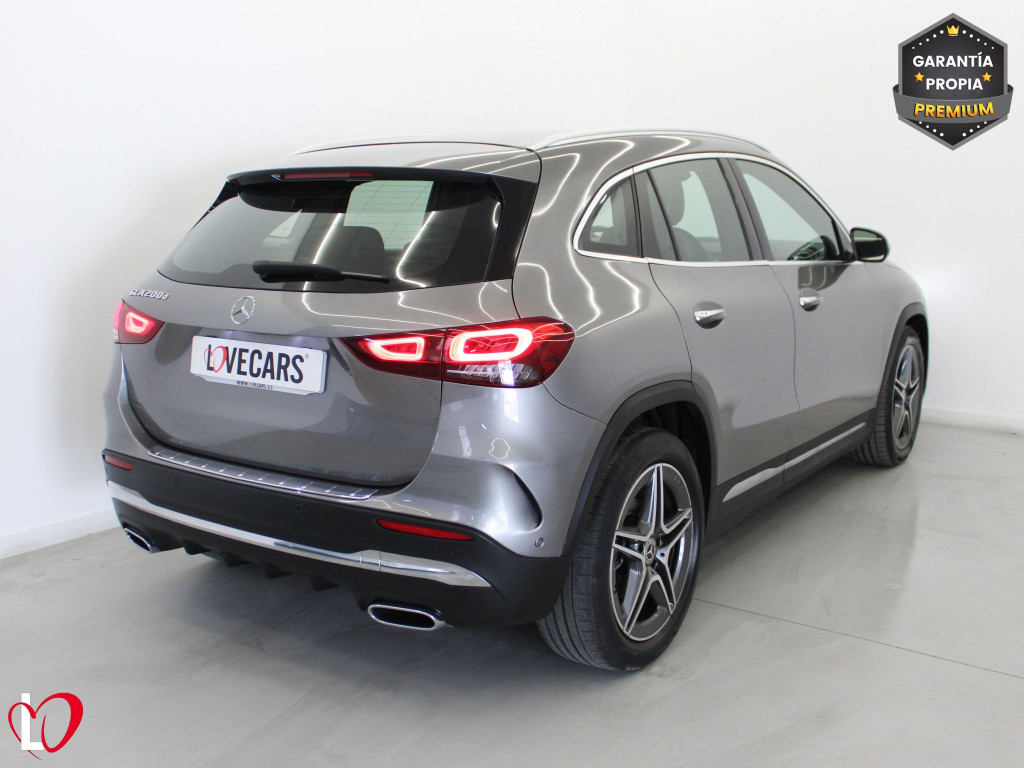 MERCEDES GLA 200 D AMG LINE + PAQ PREMIUN 150 de segunda mano