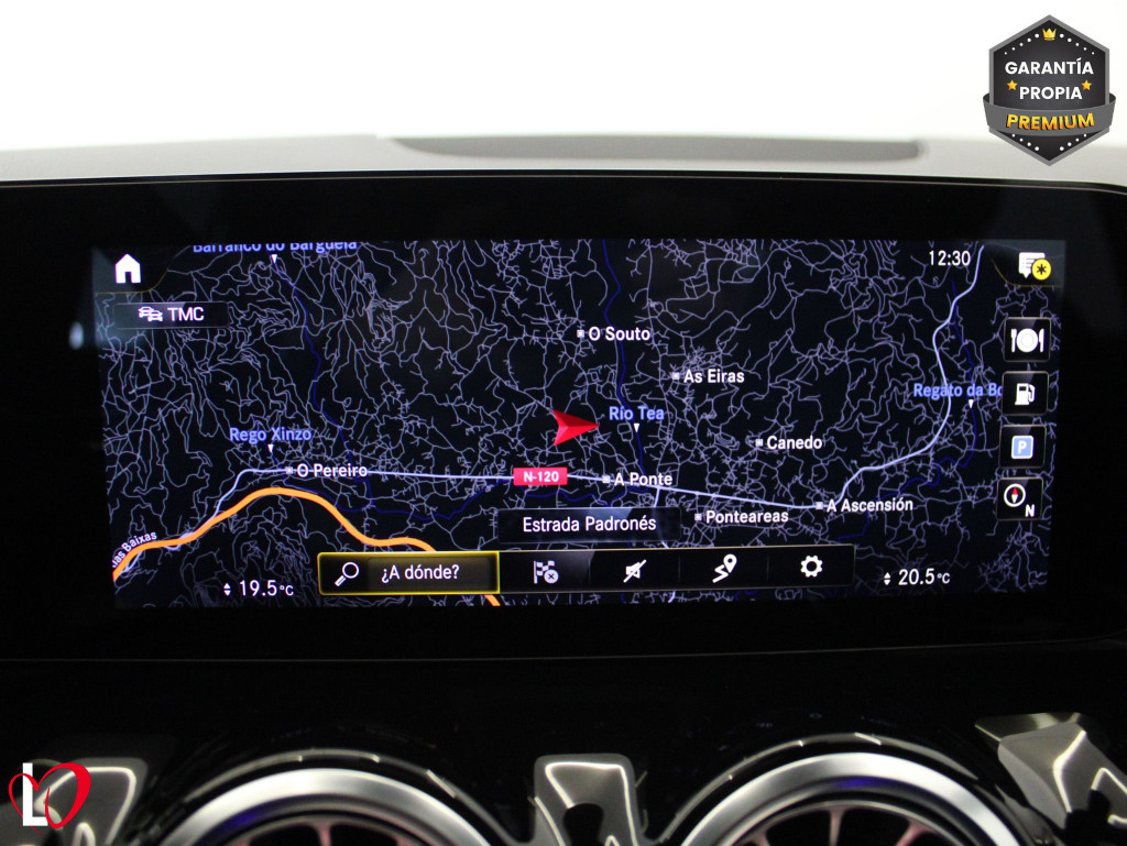 MERCEDES GLA 200 D AMG LINE + PAQ PREMIUN 150 de segunda mano